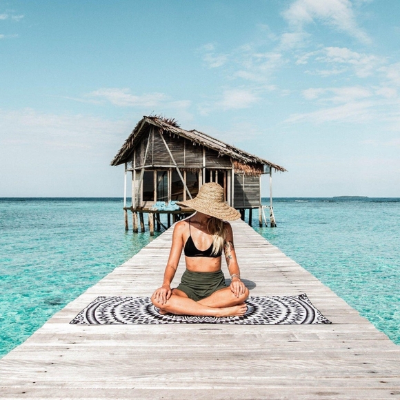 NWT Tesalate Phoenix Sand-free Beach Towel - Picture 17 of 17